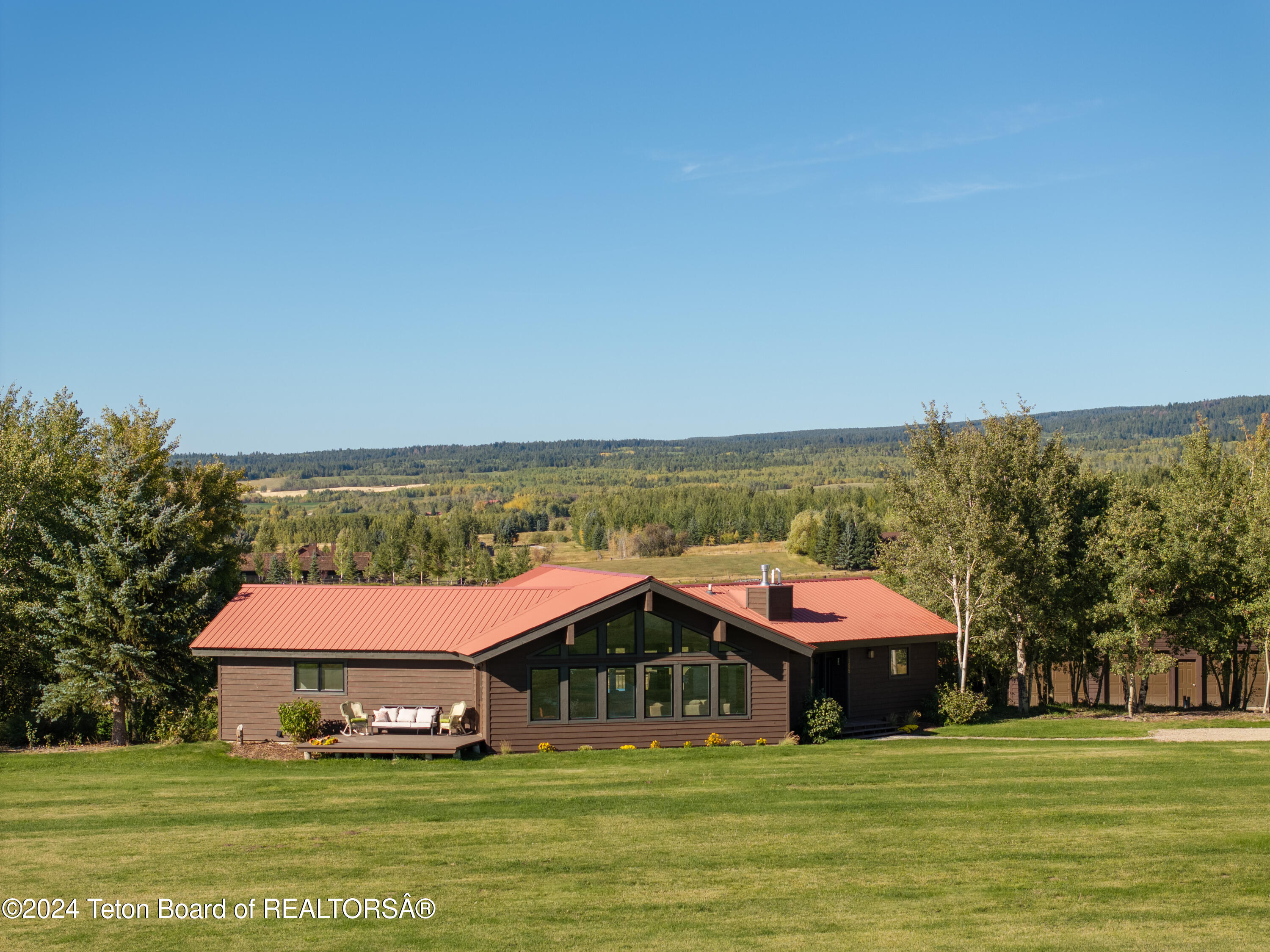 155 YELLOW ROSE Drive