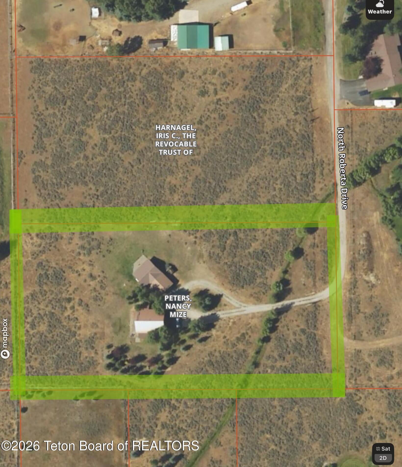 7505 N ROBERTA Drive