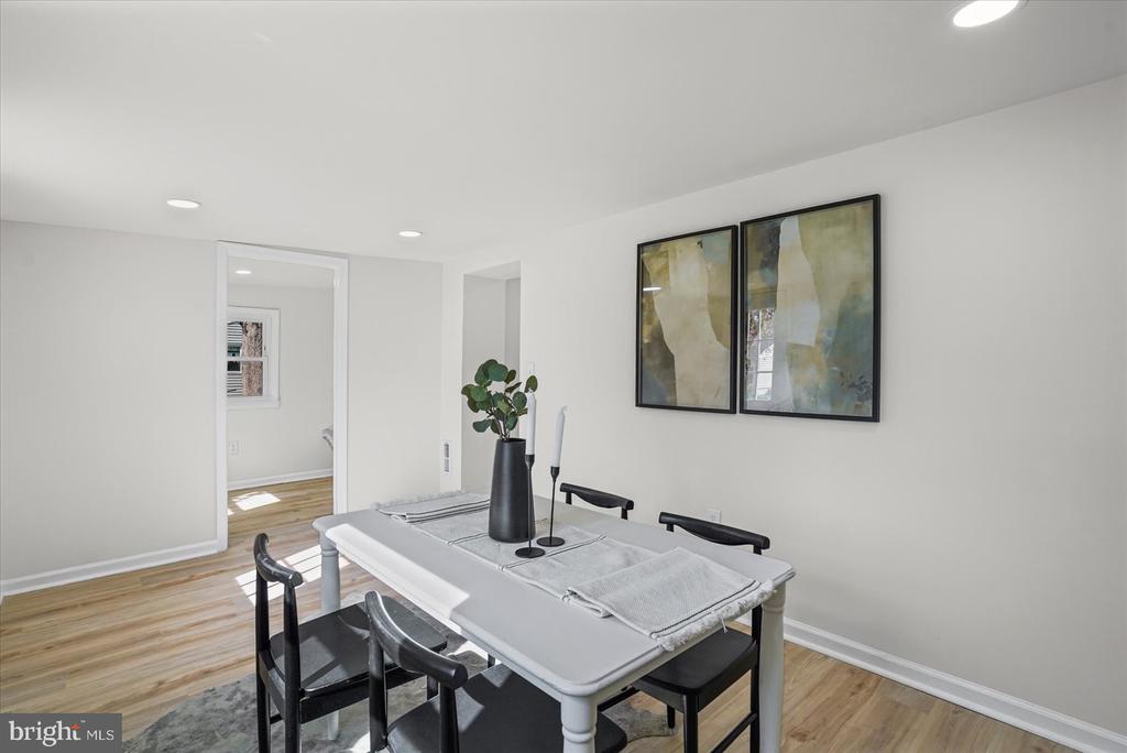 1011 SOMERSET DRIVE
