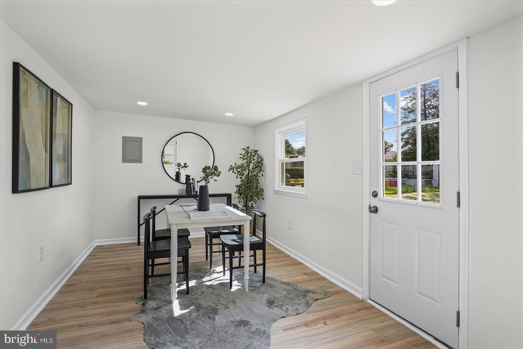 1011 SOMERSET DRIVE