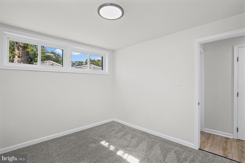 1011 SOMERSET DRIVE