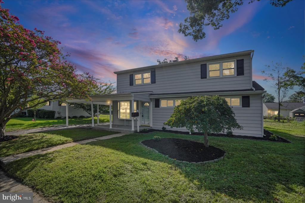 1011 SOMERSET DRIVE