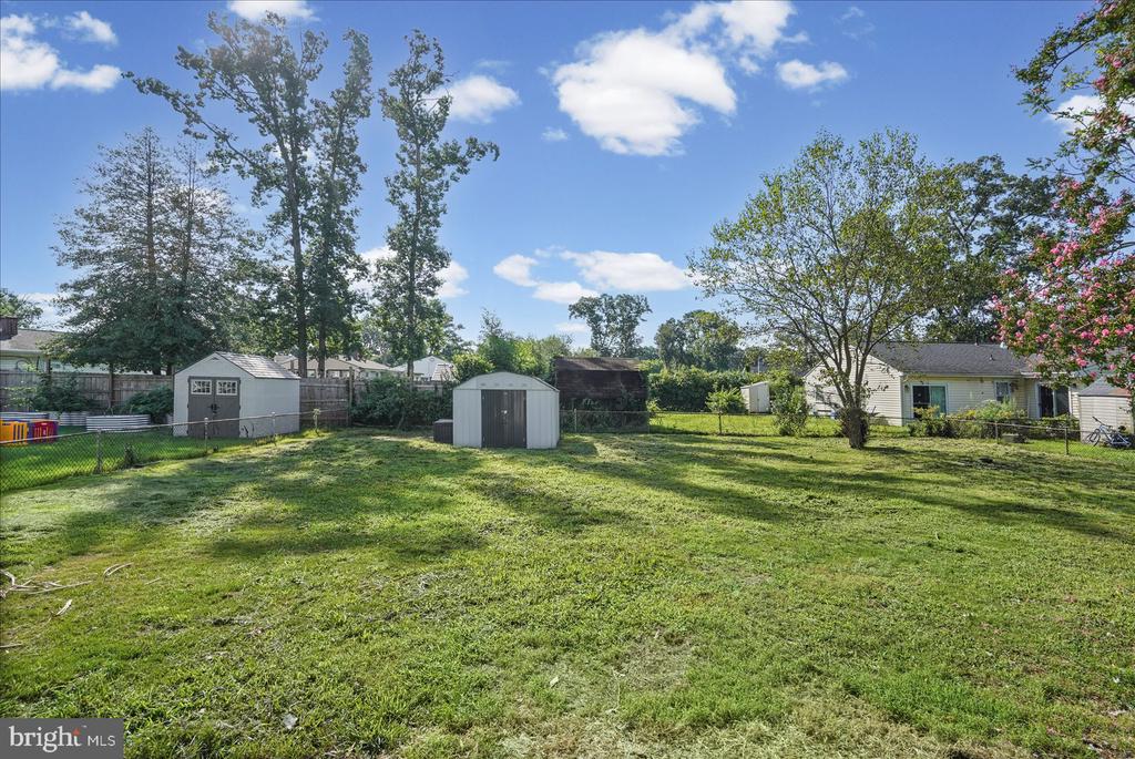 1011 SOMERSET DRIVE