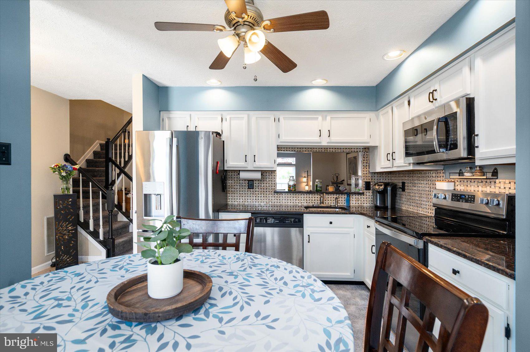 3702 Foxford Stream Rd