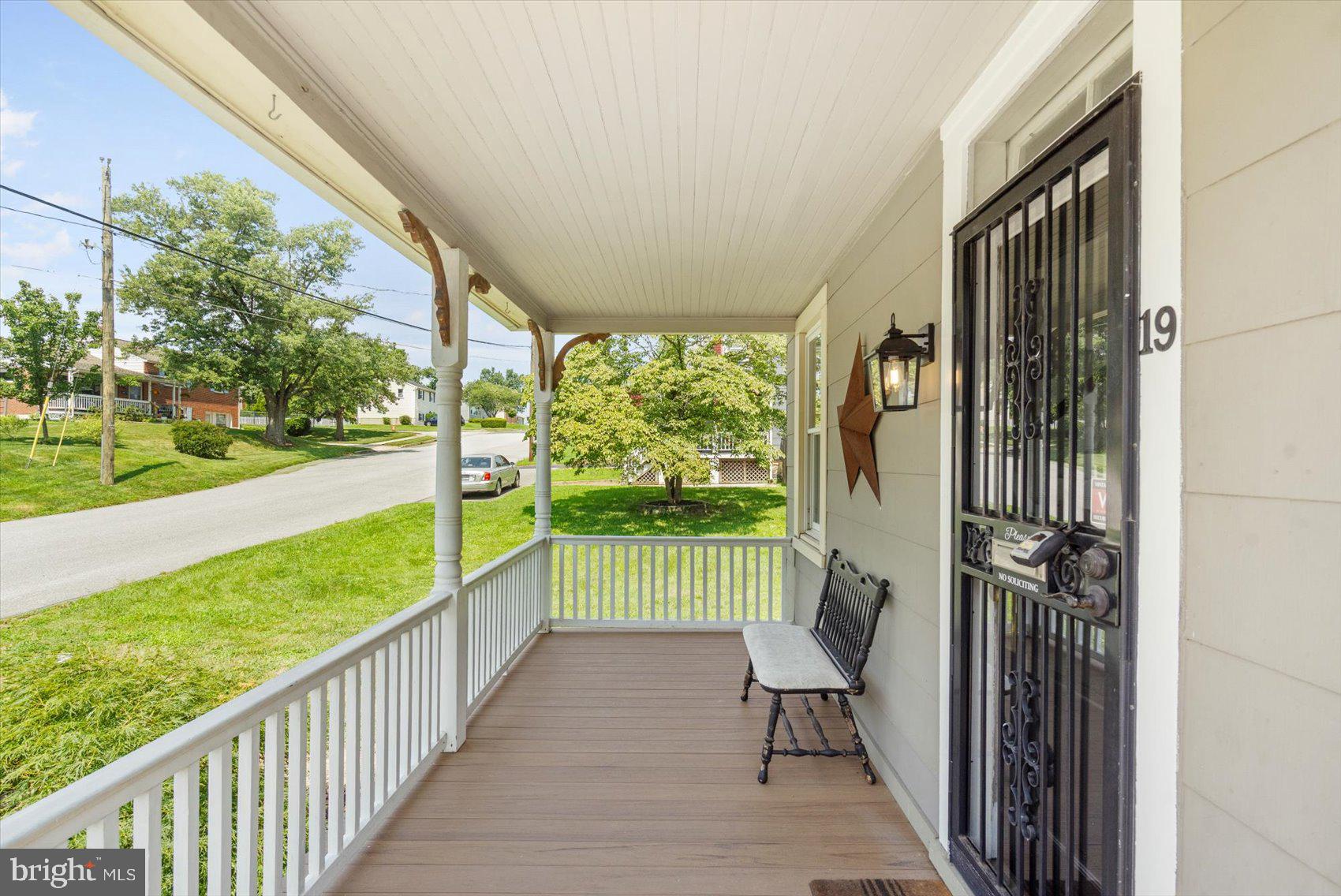 19 Delrey Ave