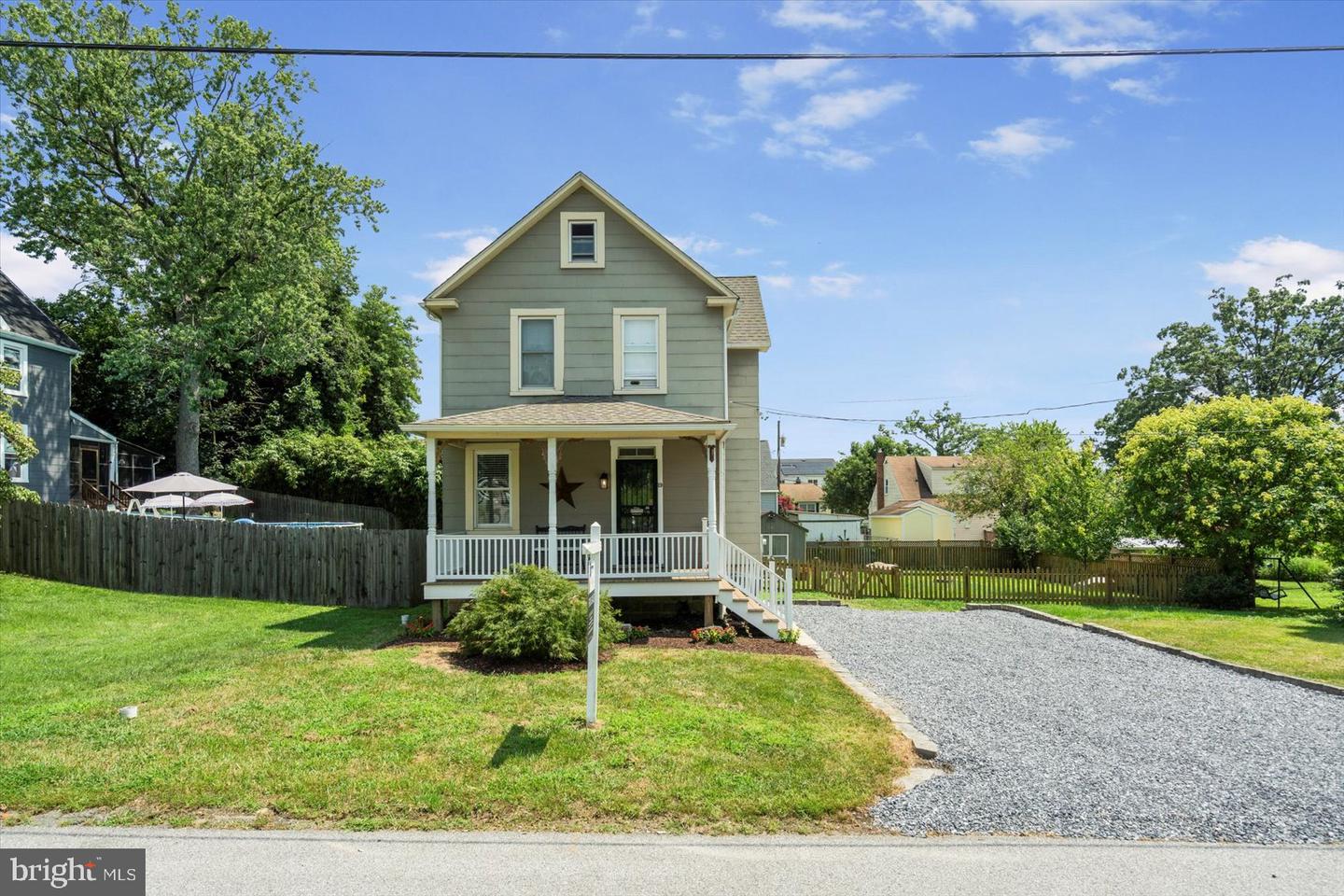 19 Delrey Ave
