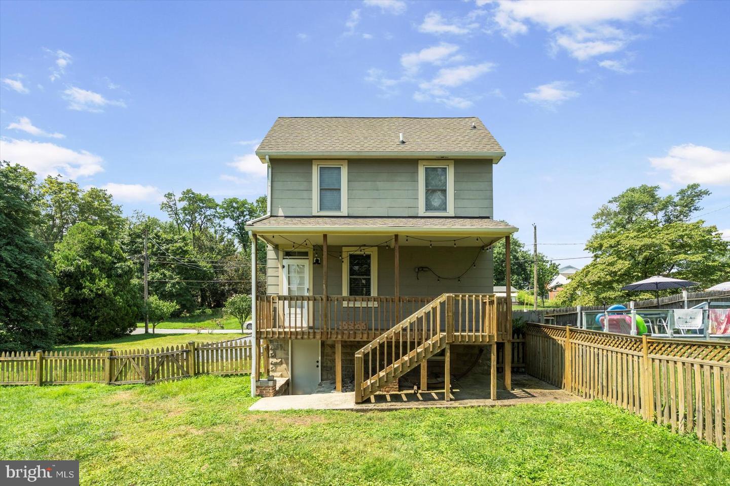 19 Delrey Ave