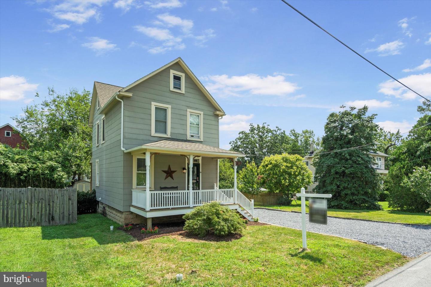 19 Delrey Ave