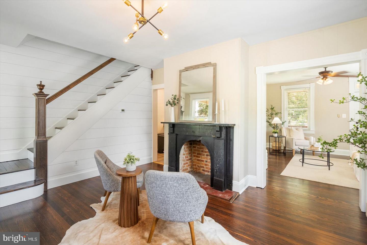 19 Delrey Ave