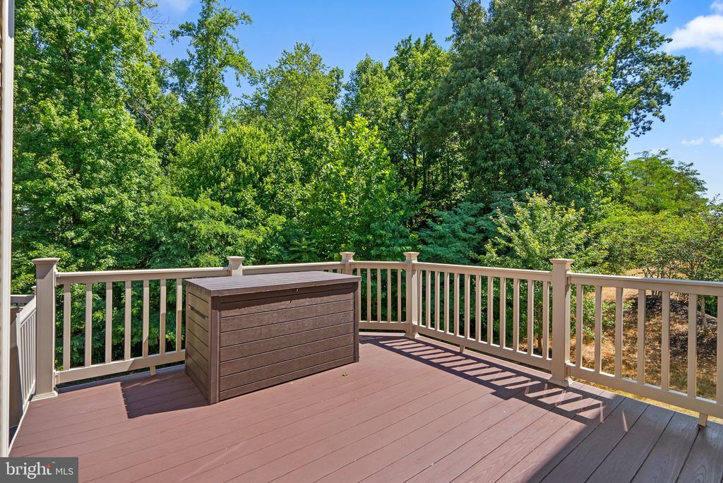 5340 Blue Crab Ln