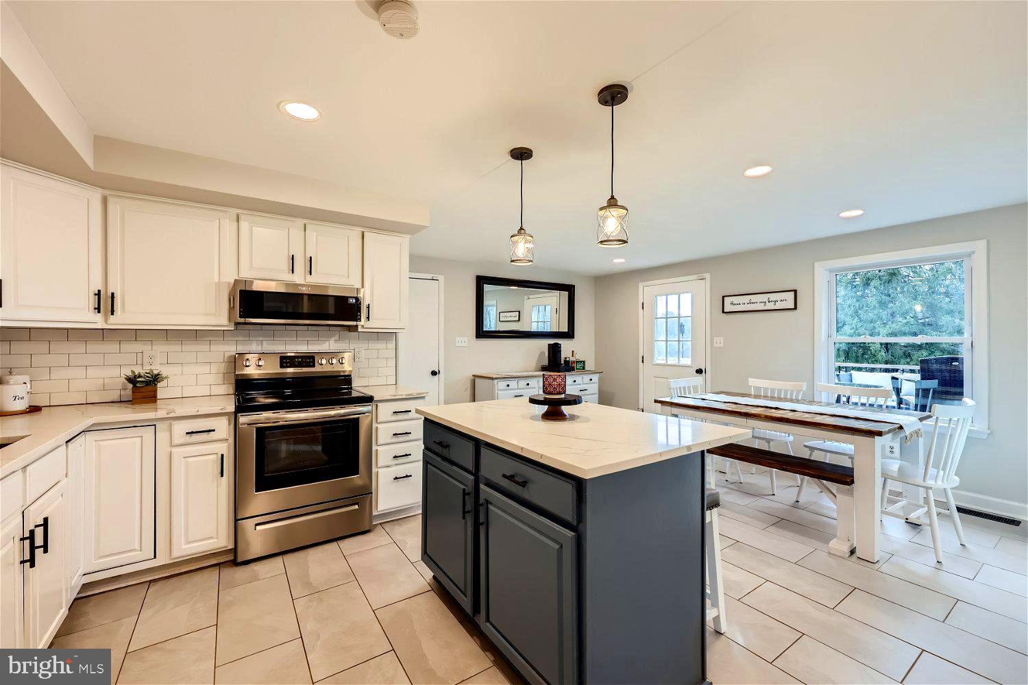 4074 Federal Hill Rd