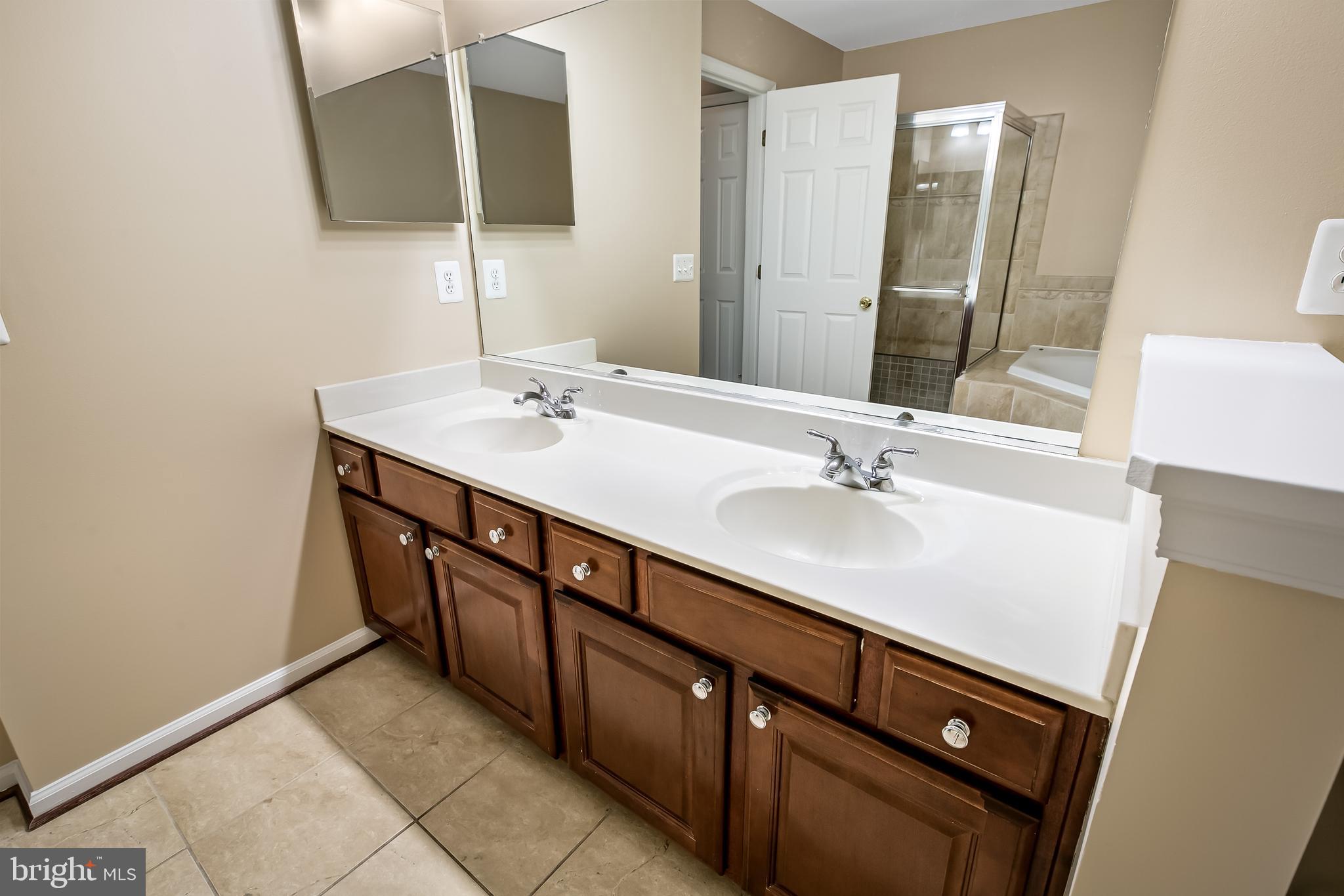 7177 WATER OAK RD #235