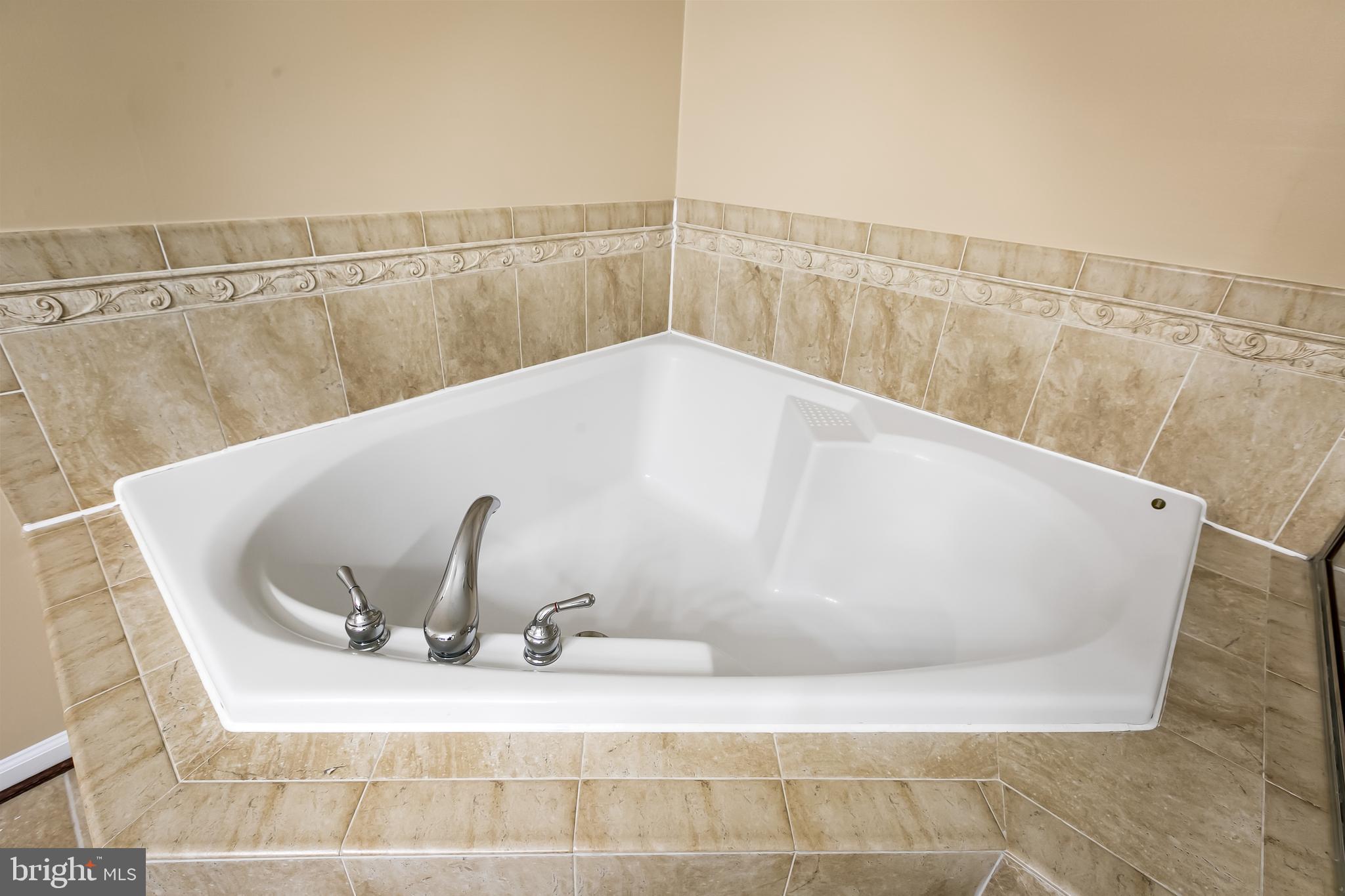 7177 WATER OAK RD #235