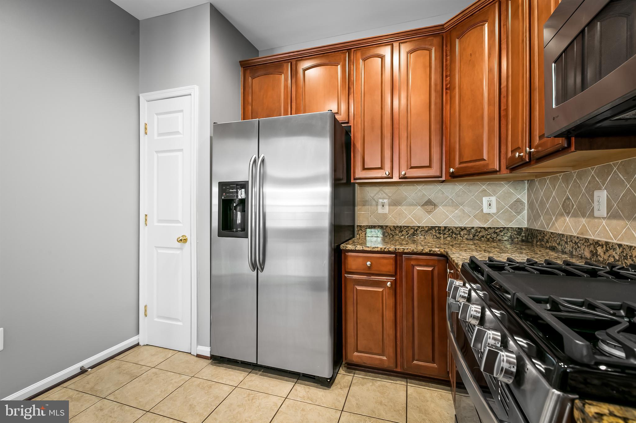 7177 WATER OAK RD #235