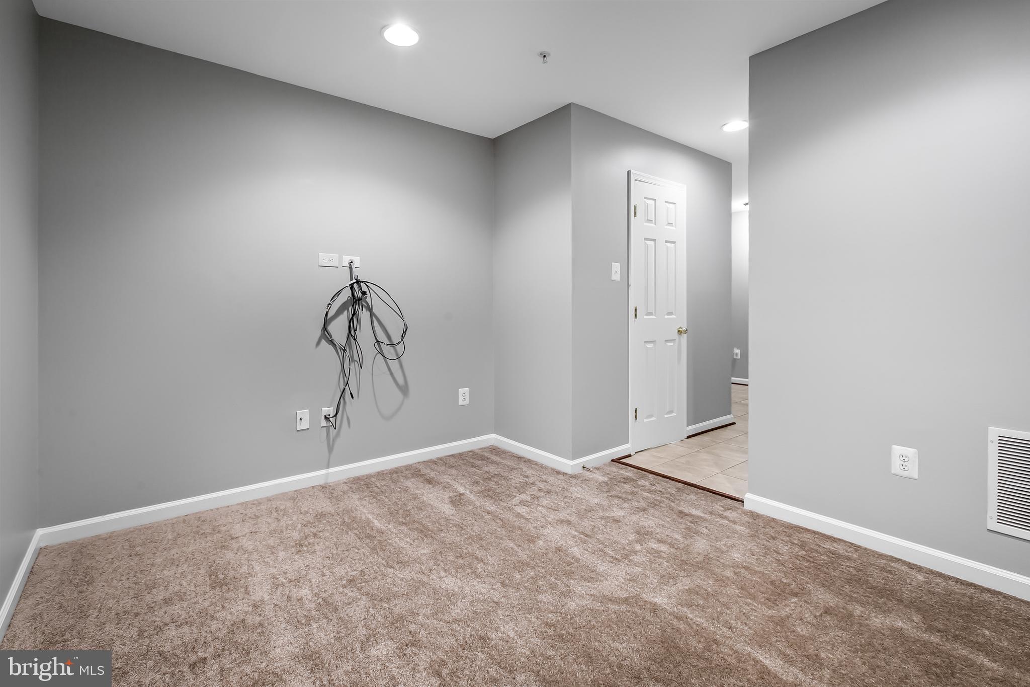 7177 WATER OAK RD #235