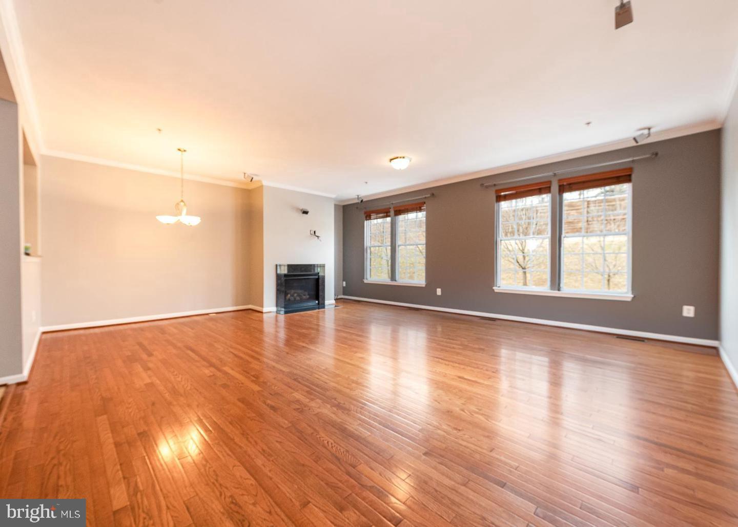 7177 WATER OAK RD #235