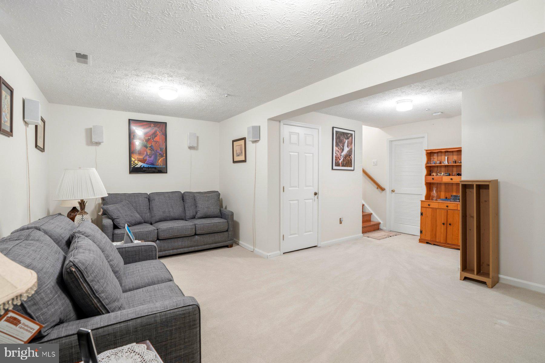 8016 BRIGHTLIGHT PLACE