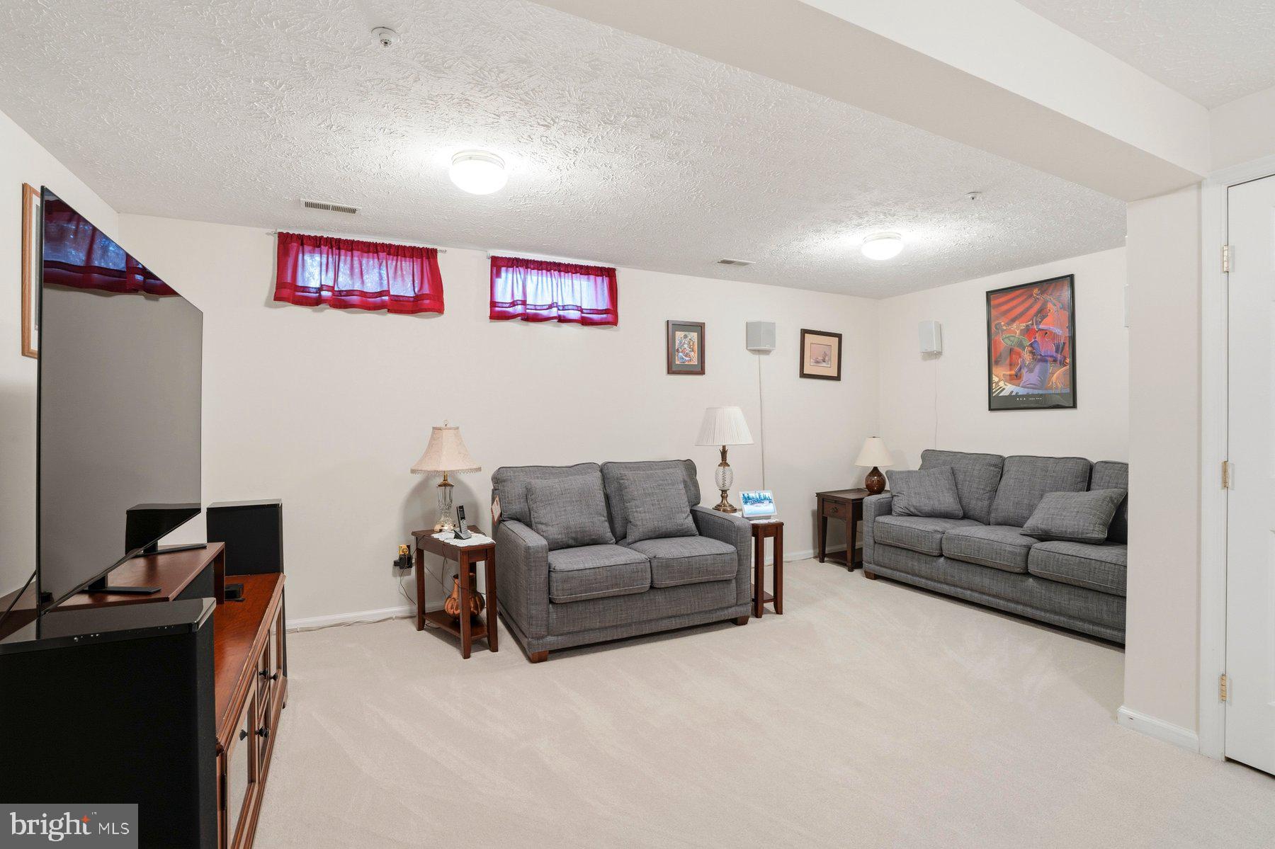 8016 BRIGHTLIGHT PLACE