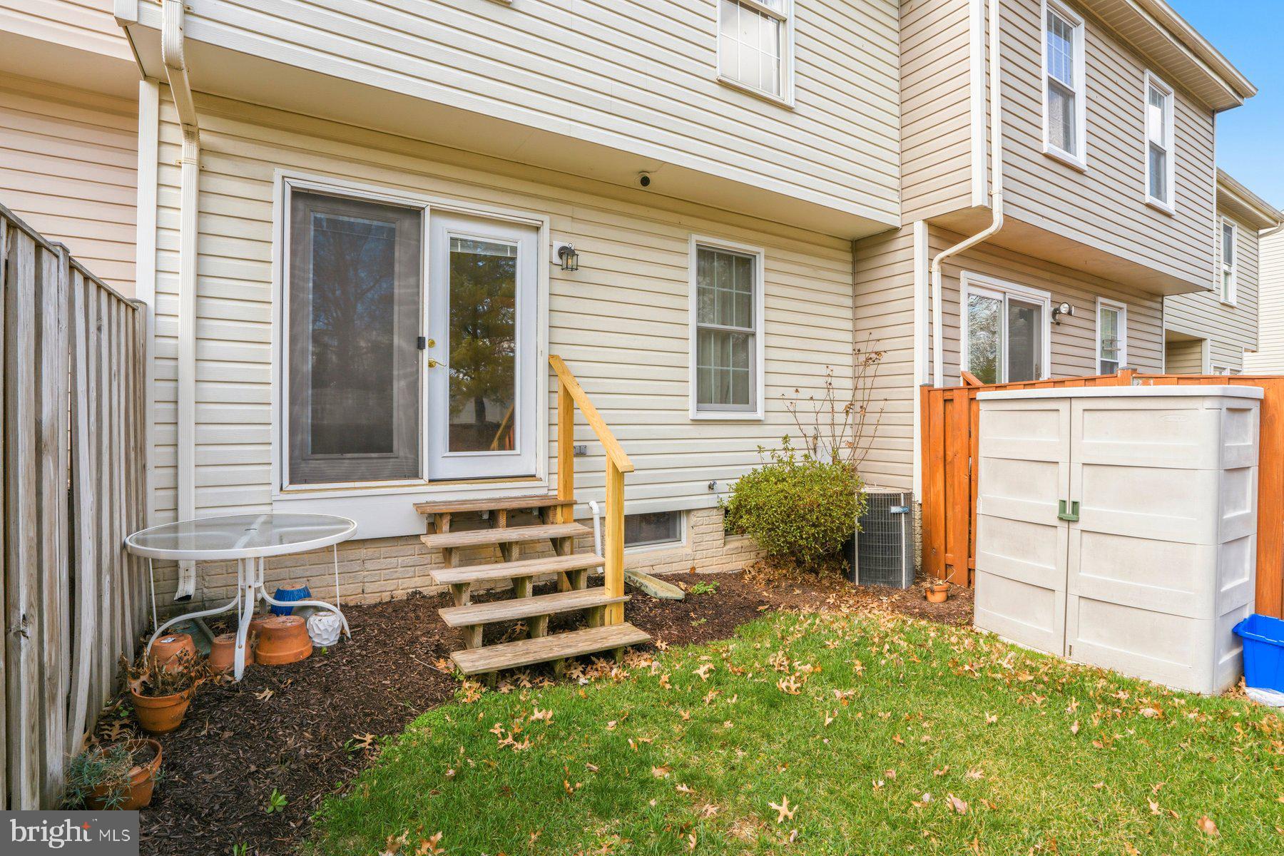 8016 BRIGHTLIGHT PLACE