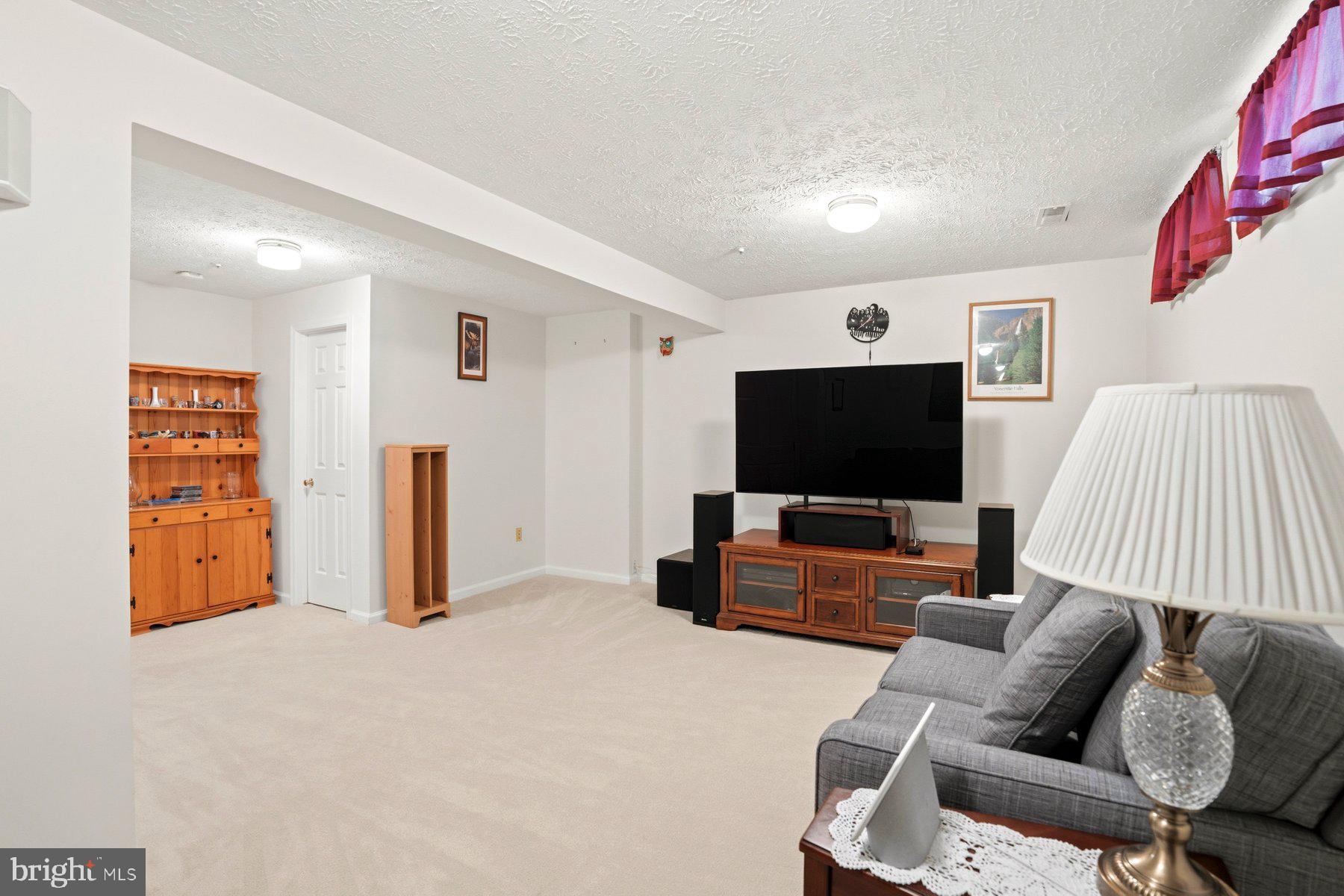 8016 BRIGHTLIGHT PLACE