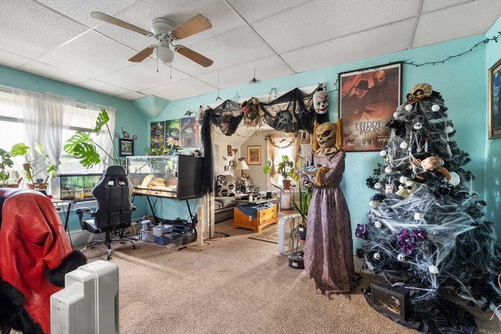 172 Earle St