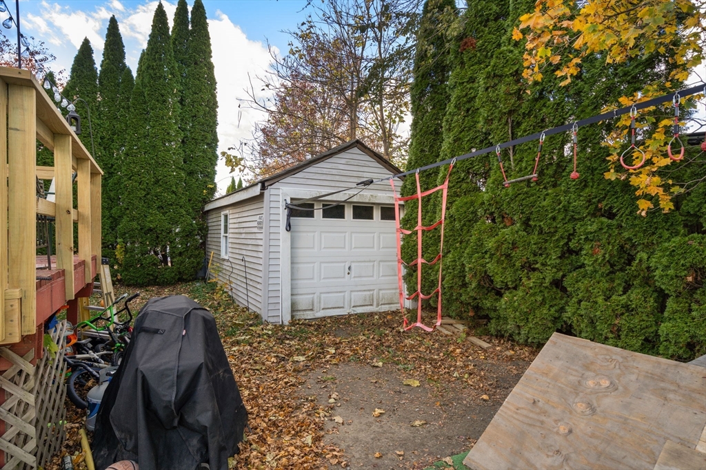 172 Earle St