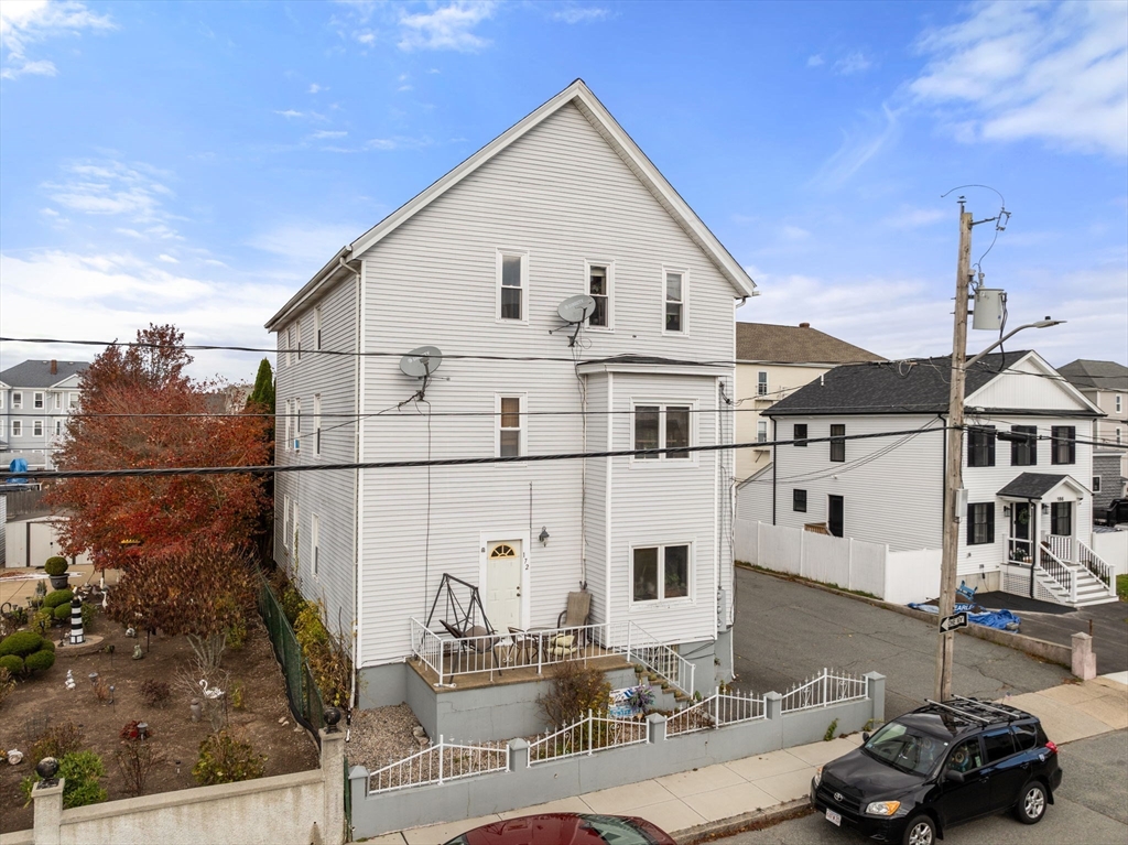 172 Earle St