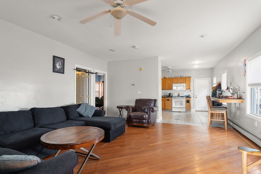 172 Earle St