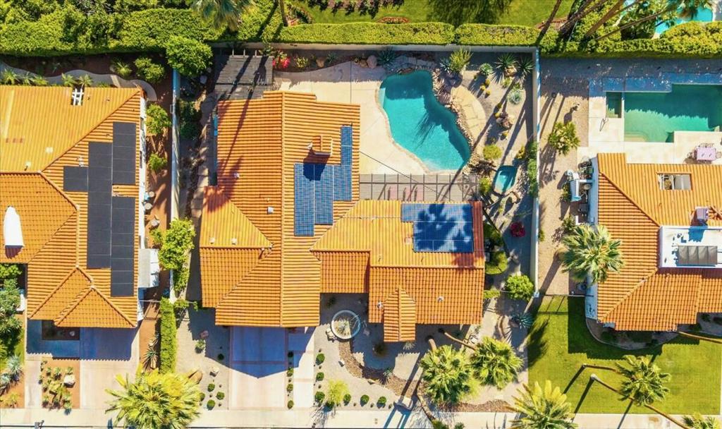 1424 S San Joaquin Drive