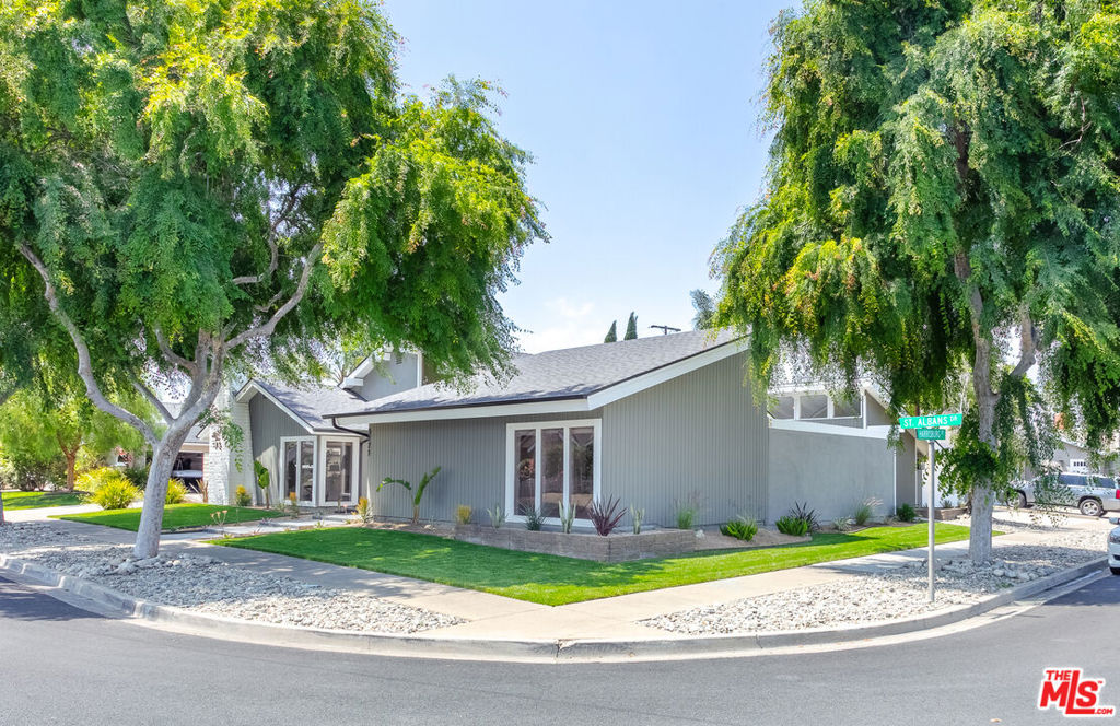 3171 SAINT ALBANS Drive