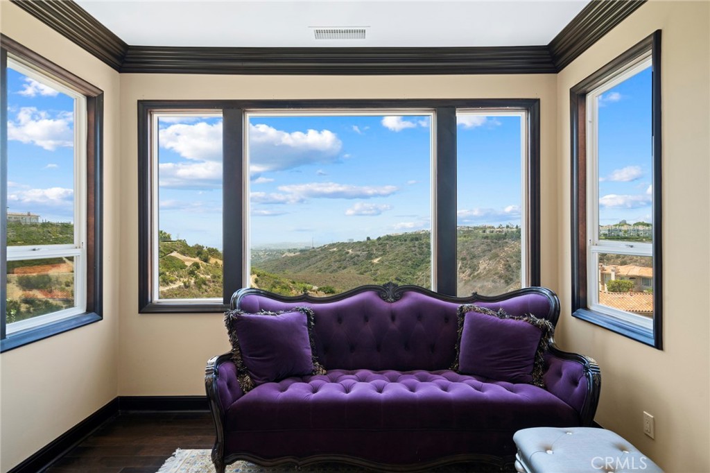 35 Silver Pine Drive