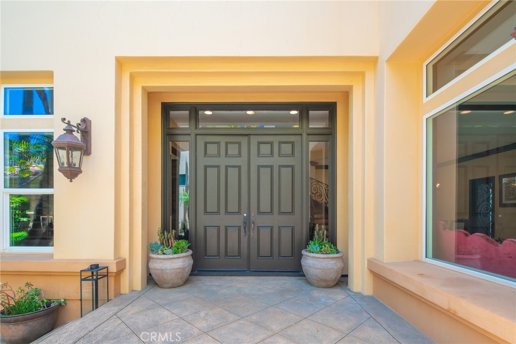 35 Silver Pine Drive