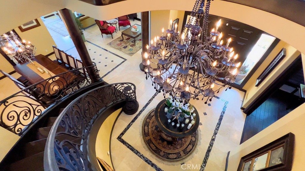 35 Silver Pine Drive