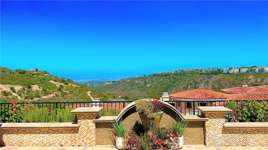 35 Silver Pine Drive