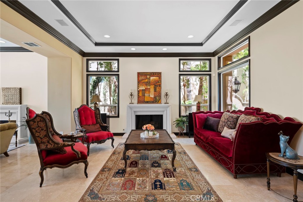 35 Silver Pine Drive