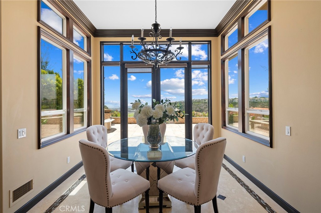 35 Silver Pine Drive