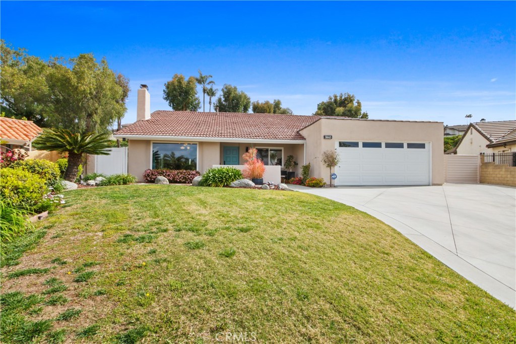 2443 E Orangeview Lane