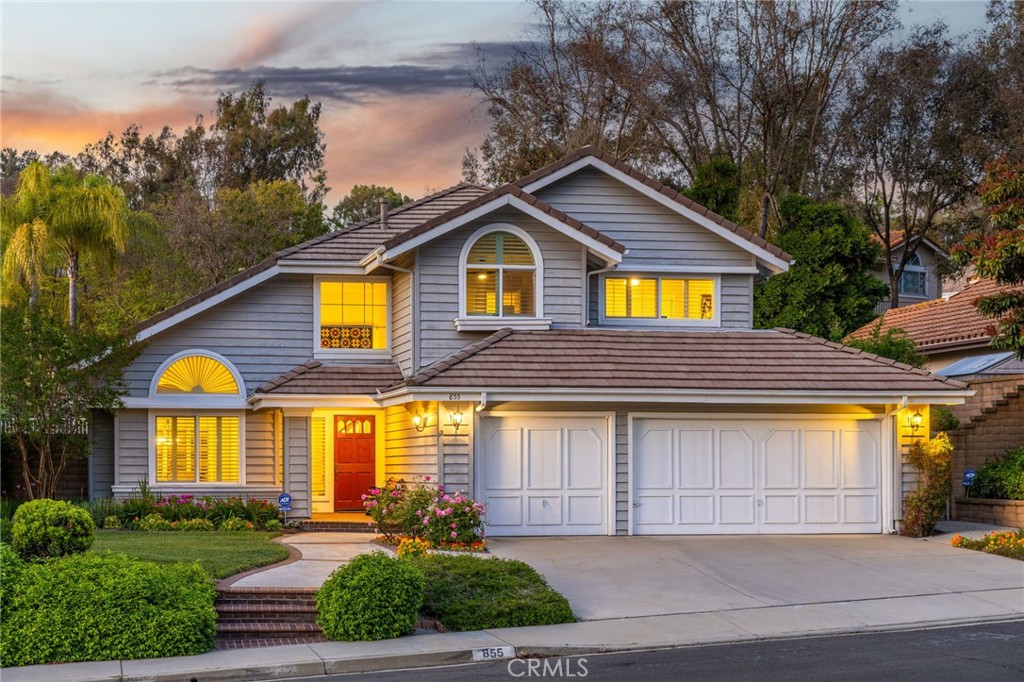 855 Avenida Bernardo