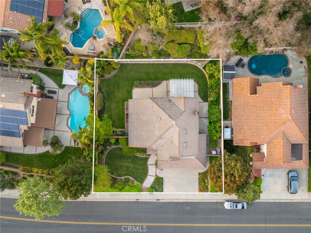 855 Avenida Bernardo