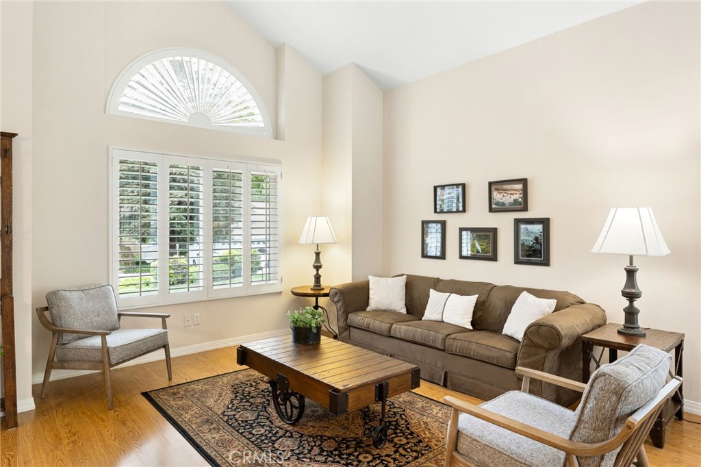 855 Avenida Bernardo