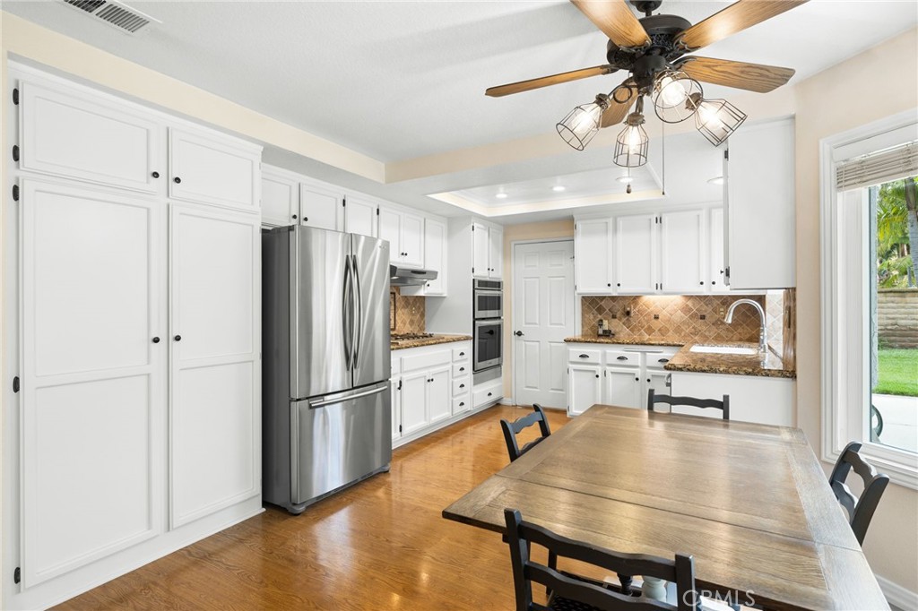 855 Avenida Bernardo