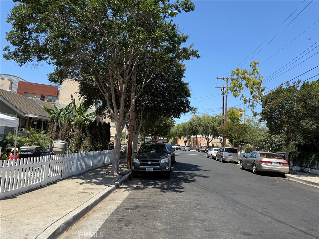 908 E Stafford Street