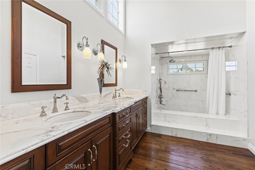 33161 Ocean Bright 5