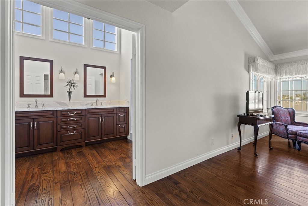 33161 Ocean Bright 5