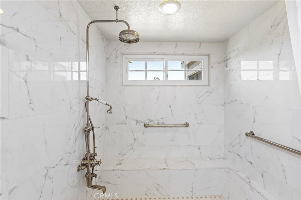 33161 Ocean Bright 5