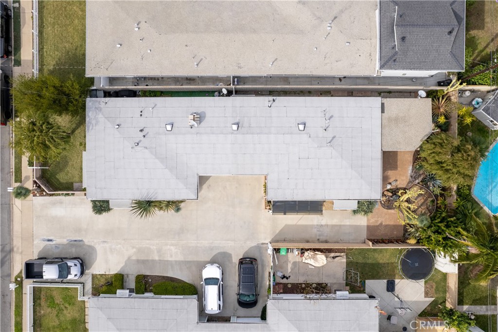 210 Cecil Place