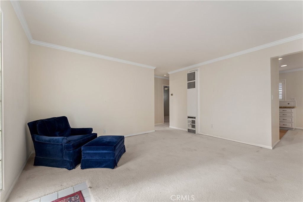 210 Cecil Place