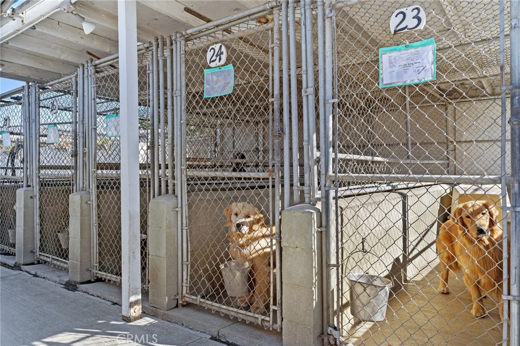 20321 & 20311 Riverside Drive