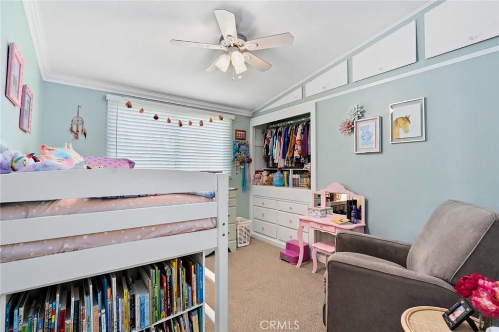 20321 & 20311 Riverside Drive