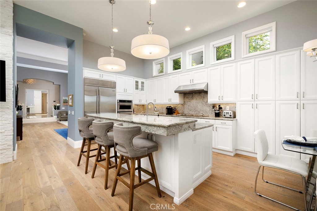 17 Monterey Pine Drive